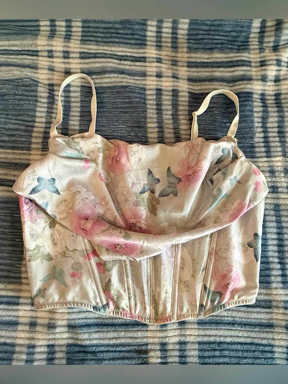 Victoria's Secret Pale Pink Bra with Ivory Trim